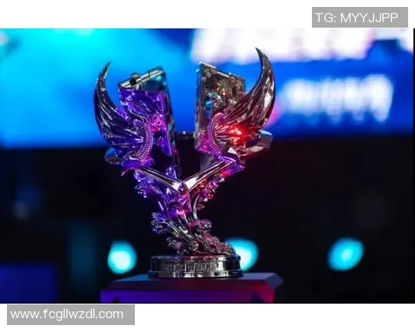 和平精英纪实：见证EDG从新手到冠军的辉煌成长历程